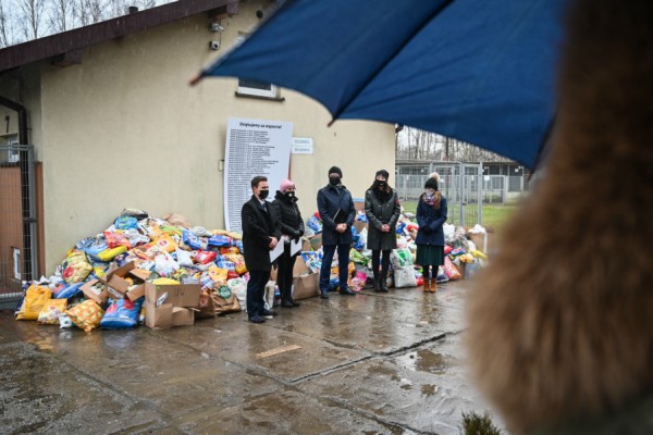 Wsparcie dla bezdomnych zwierząt w Częstochowie. Rekordowa ilość karmy (zdjęcia)