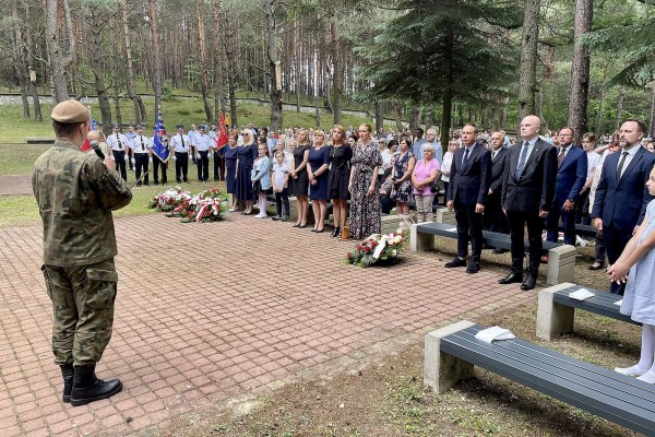 Uczcili pamięć pomordowanych przez niemieckich okupantów