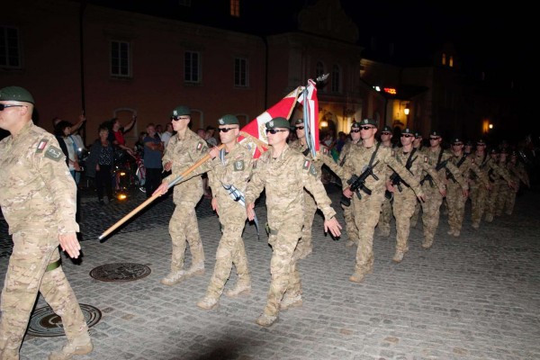 Władze miasta świętowały wspólnie z żołnierzami (zdjęcia)