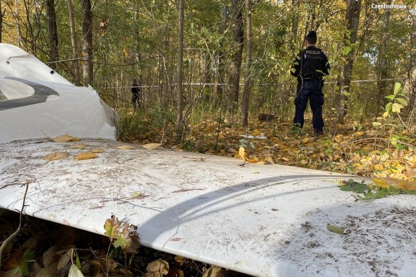 Tragiczny wypadek lotniczy w Kościelcu. Dwie ofiary śmiertelne