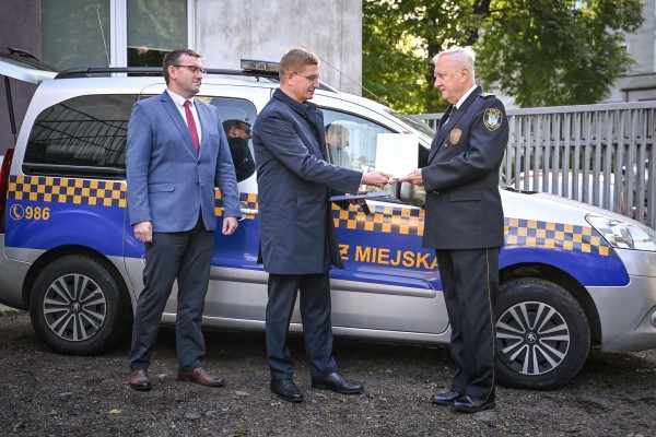 Kolejny samochód zasilił tabor częstochowskiej Straży Miejskiej