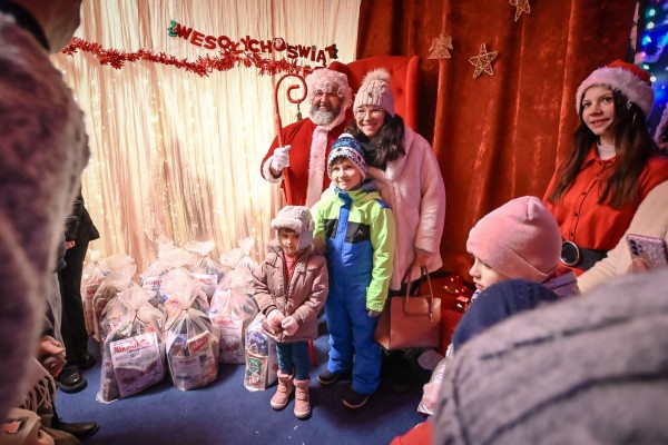 Mikołaj w Fundacji Chrześcijańskiej "Adullam" (zdjęcia)