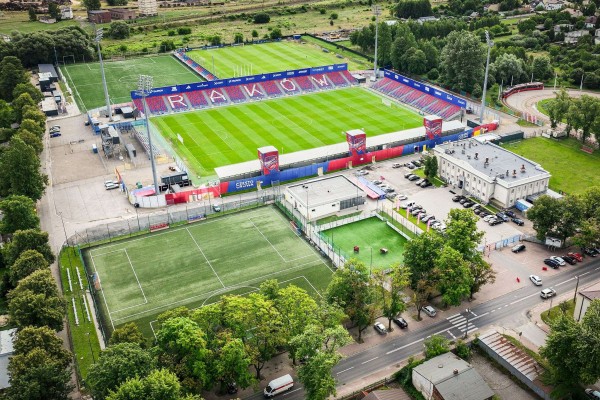 Miasto wybrało wykonawcę drugiego etapu rozbudowy stadionu przy Limanowskiego