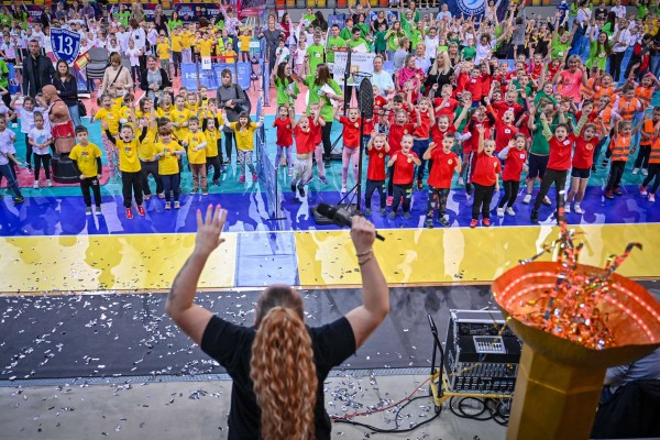 Igrzyska Zdrowia w Hali Sportowej Częstochowa przyciągnęły tłumy młodych uczestników (zdjęcia)
