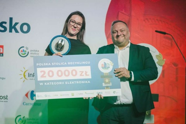 Zespół Szkół Technicznych z nagrodą pieniężną w programie Polska Stolica Recyklingu
